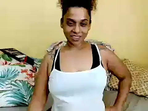 1fiestyalpha online show from November 28, 2025, 12:08 pm