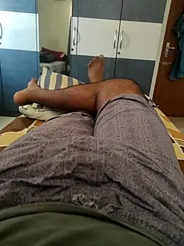 Tamil small cock online show from April 26, 2026, 8:23 am