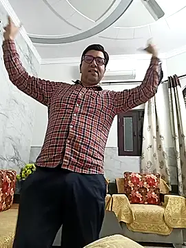 innocentboy1987 online show from March 17, 2025, 11:42 am