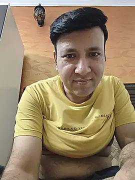 innocentboy1987 online show from June 29, 2026, 4:29 pm