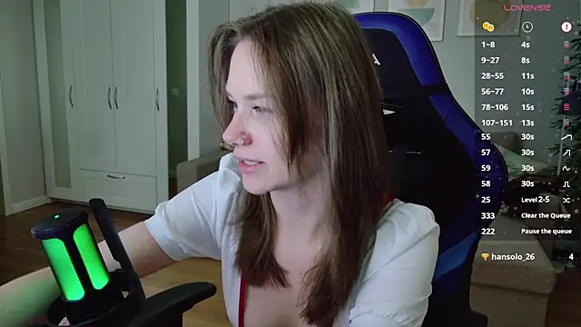 Snapshot of alexa_feels_ chatting on July 13, 2026, 4:32 pm alexa feels online show from July 13, 2026, 4:32 pm