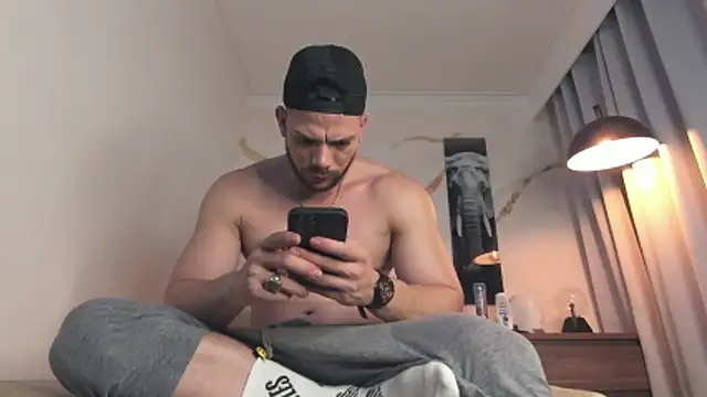 Snapshot of bakersboyssexys chatting on November 20, 2025, 11:48 pm bakersboyssexys online show from November 20, 2025, 11:48 pm