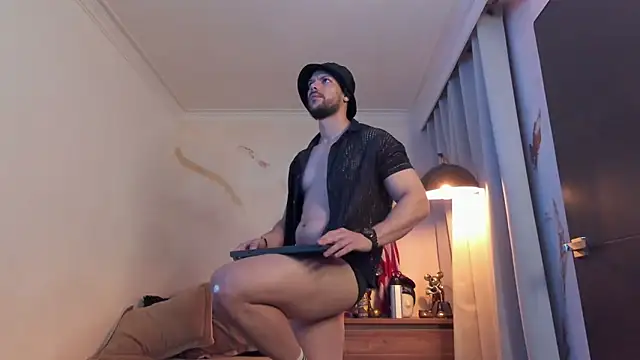 Snapshot of bakersboyssexys chatting on February 14, 2026, 10:39 pm bakersboyssexys online show from February 14, 2026, 10:39 pm