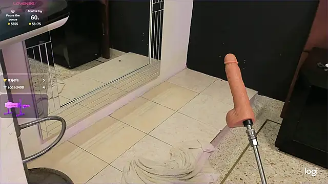 Snapshot of AgathaBladee chatting on February 27, 2025, 10:53 pm AgathaBladee online show from February 27, 2025, 10:53 pm