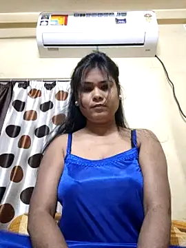 Snapshot of BOLDBEAUTY09 chatting on February 17, 2025, 2:09 am BOLDBEAUTY09 online show from February 17, 2025, 2:09 am