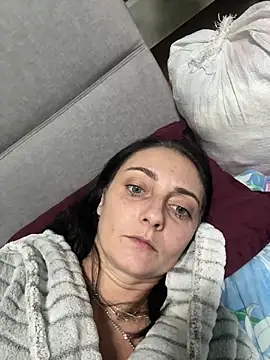 Miroslava1247 online show from December 16, 2025, 6:24 pm