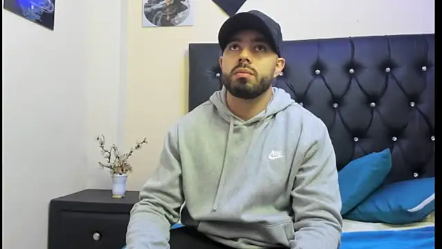 mikeblaree online show from February 28, 2025, 9:55 pm