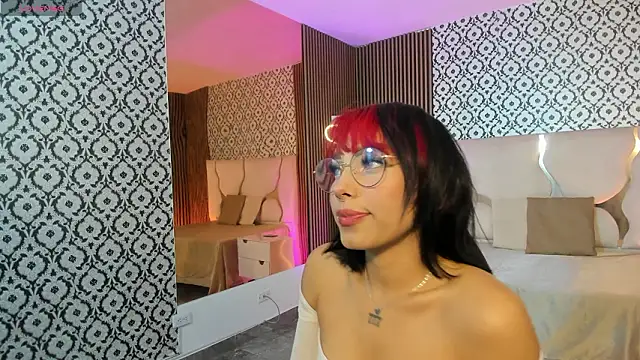 Issa tay1 online show from March 17, 2026, 3:22 am