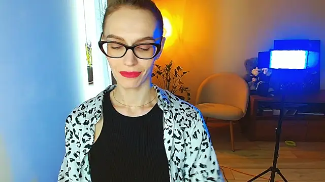 Snapshot of Lady_Sunshine_ chatting on March 13, 2026, 7:48 am Lady Sunshine online show from March 13, 2026, 7:48 am
