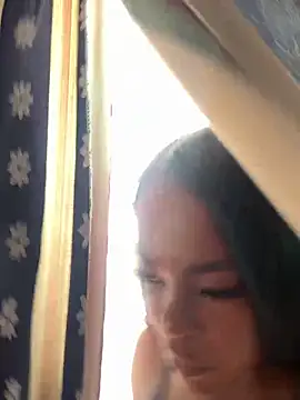 Nataylayla online show from March 6, 2025, 6:48 pm