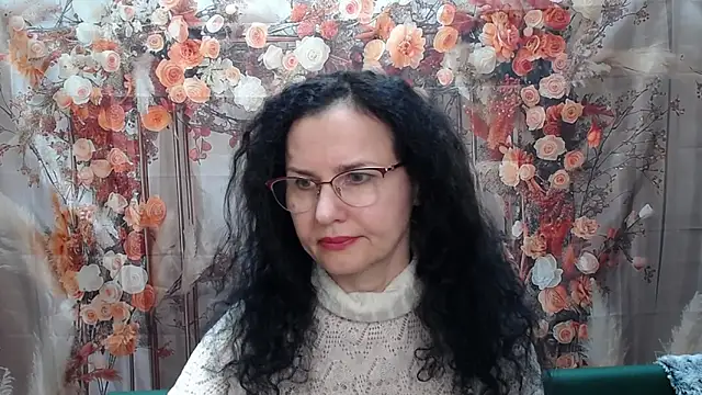 Miroslava Happi online show from April 10, 2026, 6:07 am