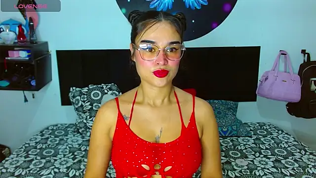 Ana Riderr online show from December 15, 2025, 6:06 am