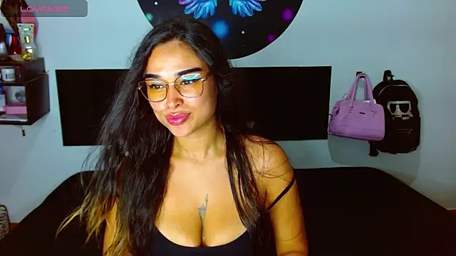 Ana Riderr online show from February 16, 2026, 3:46 am