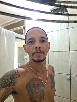 allisonbr online show from March 17, 2025, 2:23 pm