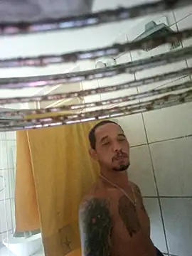 allisonbr online show from March 18, 2025, 6:37 pm