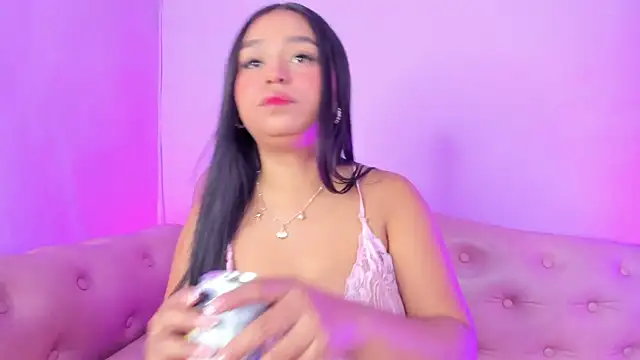  JuliSweet  online show from September 17, 2025, 12:18 pm