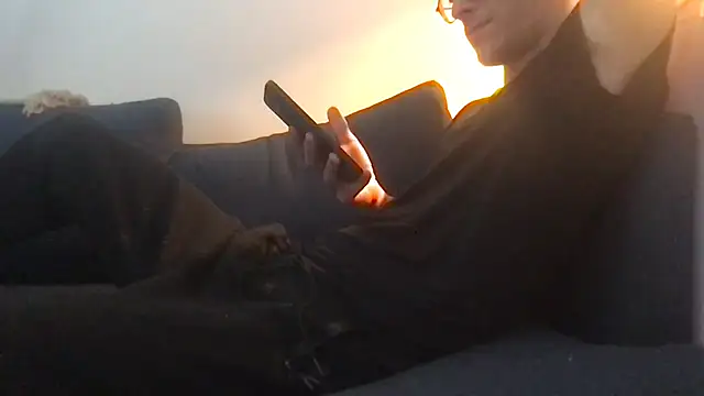 Snapshot of Panda__panda_panda chatting on March 9, 2025, 7:37 pm Panda  panda panda online show from March 9, 2025, 7:37 pm