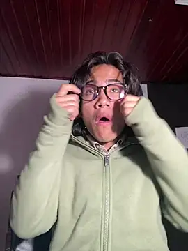 shadowsofgarden online show from February 21, 2025, 3:56 am