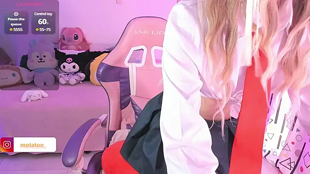 sussanx online show from February 10, 2025, 9:36 pm