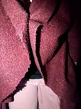 Snapshot of Dlo3a_sixi-arbi chatting on March 25, 2026, 12:22 pm Dlo3a sixi-arbi online show from March 25, 2026, 12:22 pm