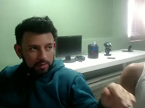 Snapshot of tonyglams chatting on September 30, 2025, 8:58 pm tonyglams online show from September 30, 2025, 8:58 pm