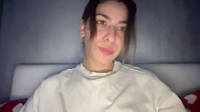 sarrah rossy online show from December 2, 2025, 10:38 pm