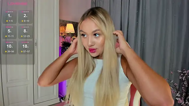 Snapshot of _Loneve__ chatting on September 16, 2025, 3:35 pm  Loneve   online show from September 16, 2025, 3:35 pm