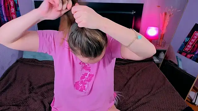 Lika 0ne online show from January 14, 2026, 5:35 am