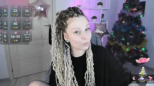 Snapshot of HoneySallyMoore chatting on December 16, 2024, 7:00 pm HoneySallyMoore online show from December 16, 2024, 7:00 pm