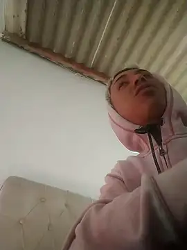 Snapshot of lukas25cmsp chatting on September 30, 2025, 10:53 am lukas25cmsp online show from September 30, 2025, 10:53 am