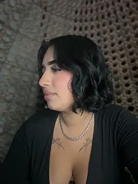 Snapshot of Scarlett-LS chatting on September 9, 2025, 3:06 am Scarlett-LS online show from September 9, 2025, 3:06 am