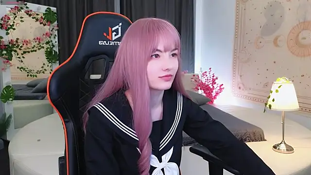 Akemi Sora  online show from February 25, 2025, 1:39 pm