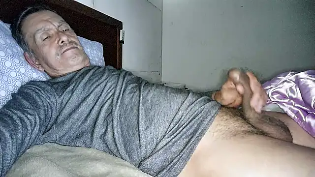 elver271xh online show from December 18, 2025, 5:46 am