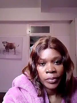 BigbootyliciousXXX online show from February 17, 2025, 1:21 pm