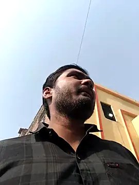 ccuteboyyyy online show from March 10, 2025, 4:07 am