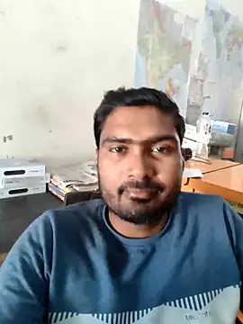 ccuteboyyyy online show from March 11, 2025, 4:21 am