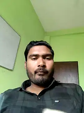 ccuteboyyyy online show from March 12, 2025, 4:19 am