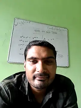 ccuteboyyyy online show from September 18, 2025, 4:47 am