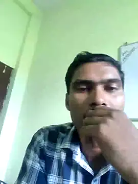 ccuteboyyyy online show from September 24, 2025, 5:44 am