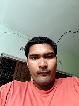 ccuteboyyyy online show from October 7, 2025, 2:09 am