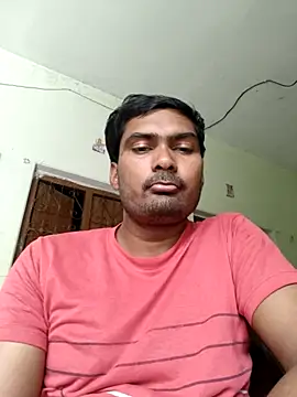 ccuteboyyyy online show from October 12, 2025, 4:33 am