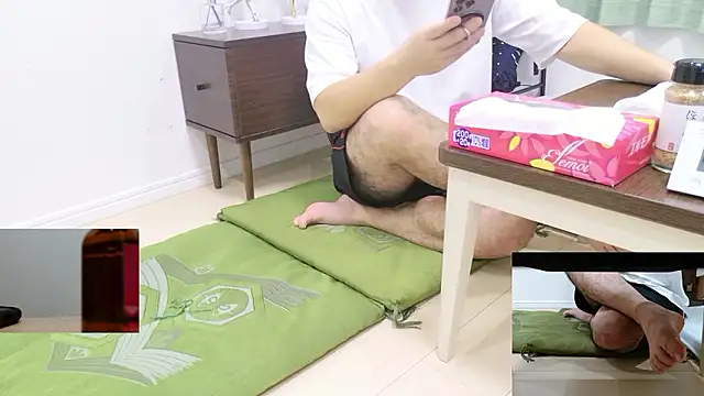 YARASERO-kun online show from September 26, 2025, 12:53 pm