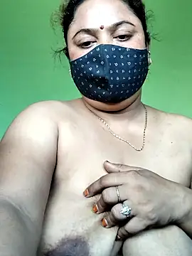 rani130 online show from October 21, 2025, 1:06 am