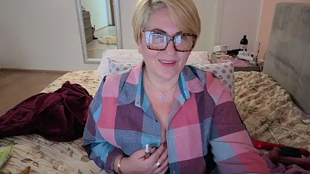 Pumabionda online show from December 3, 2025, 11:19 am