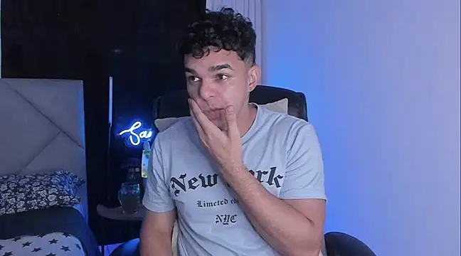 samm sv online show from March 14, 2025, 4:54 am