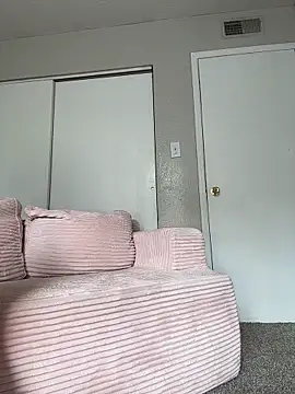 angelicasn0w online show from March 30, 2026, 2:29 pm