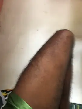 Snapshot of slskinny1 chatting on March 4, 2025, 7:30 am slskinny1 online show from March 4, 2025, 7:30 am