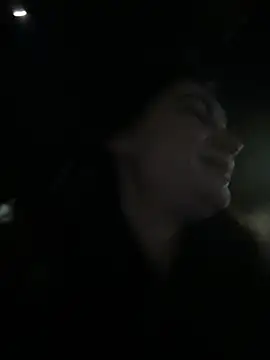 lunalovelee online show from December 2, 2025, 2:12 pm