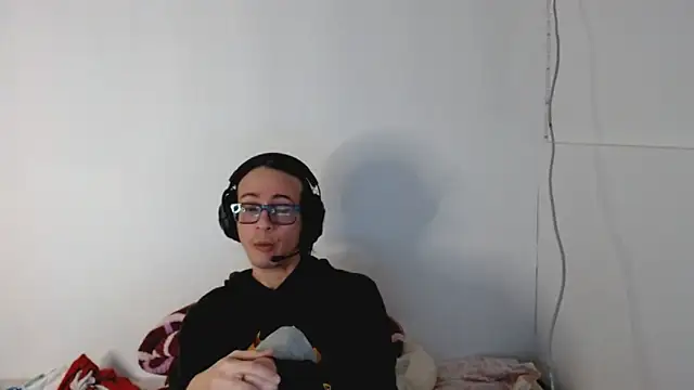 Snapshot of cholitohermoso chatting on November 3, 2025, 4:30 pm cholitohermoso online show from November 3, 2025, 4:30 pm