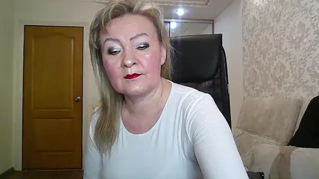 Victoria secrets  online show from November 23, 2025, 6:46 am